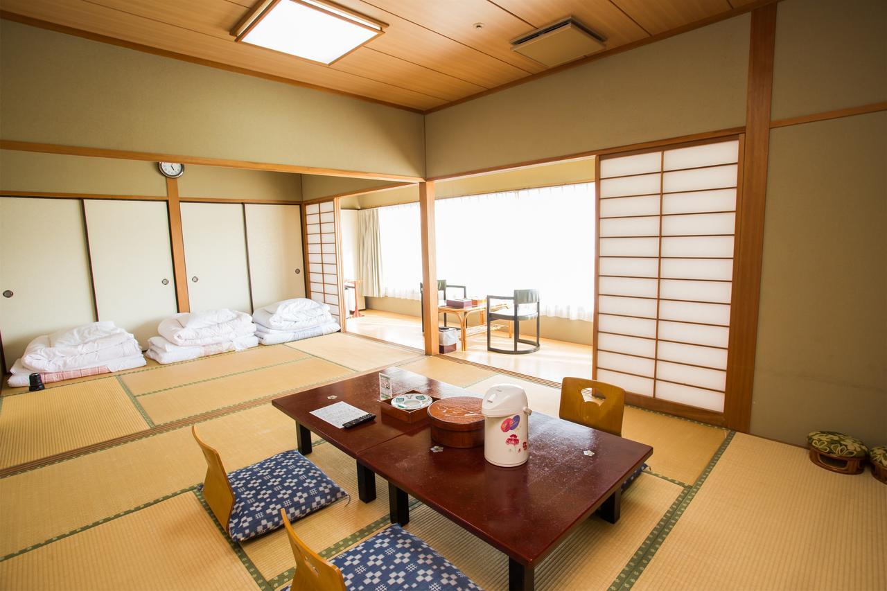 Hotel Green Hill Kagoshima Satsumasendai Екстер'єр фото